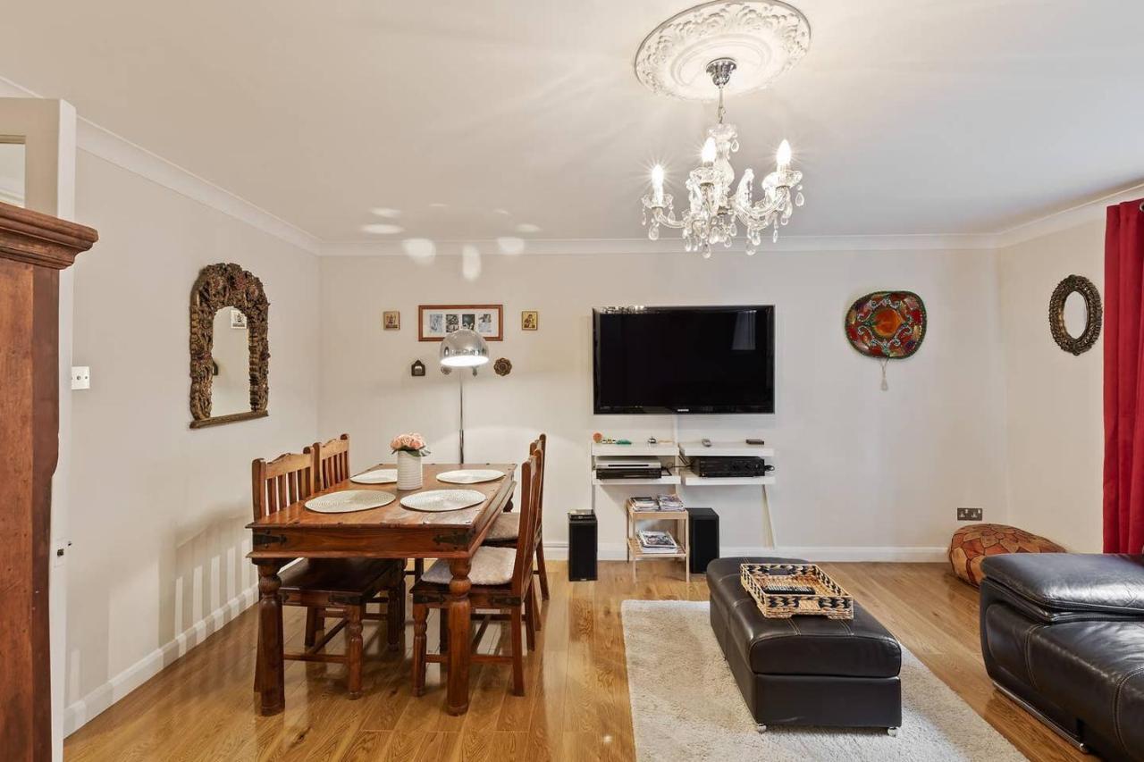 Beautiful And Cosy 2 Bedroom Flat London Eksteriør bilde