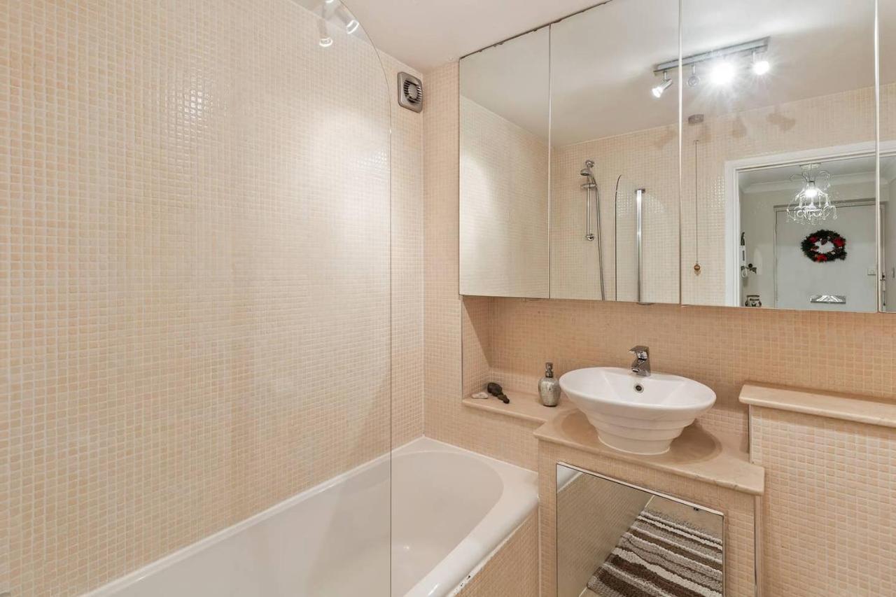 Beautiful And Cosy 2 Bedroom Flat London Eksteriør bilde