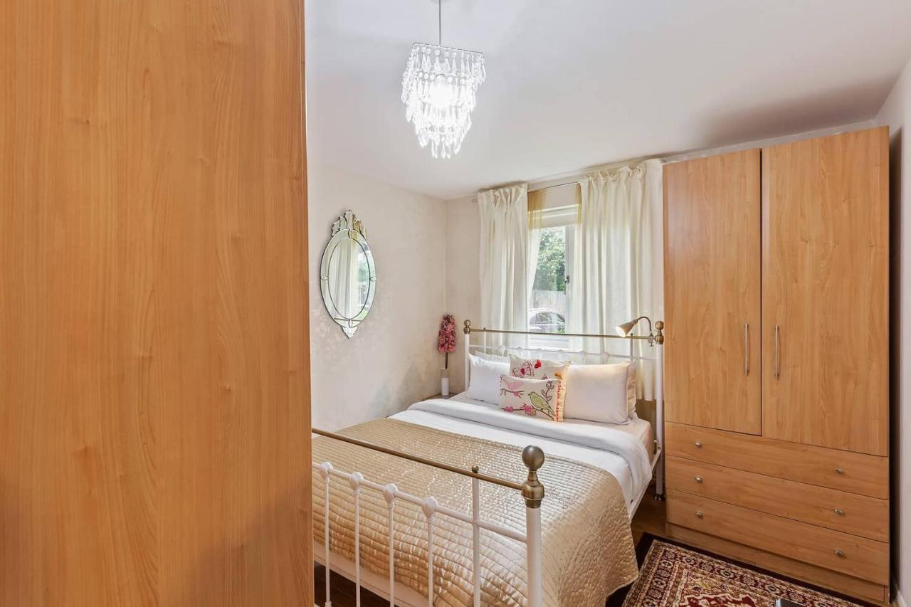 Beautiful And Cosy 2 Bedroom Flat London Eksteriør bilde