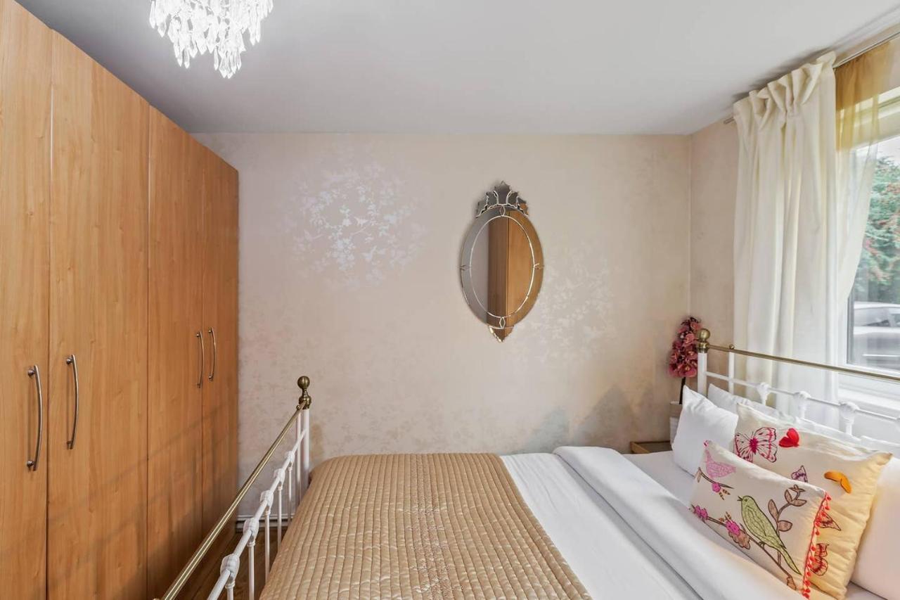 Beautiful And Cosy 2 Bedroom Flat London Eksteriør bilde