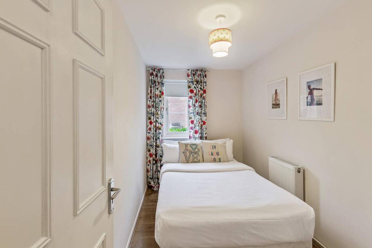 Beautiful And Cosy 2 Bedroom Flat London Eksteriør bilde