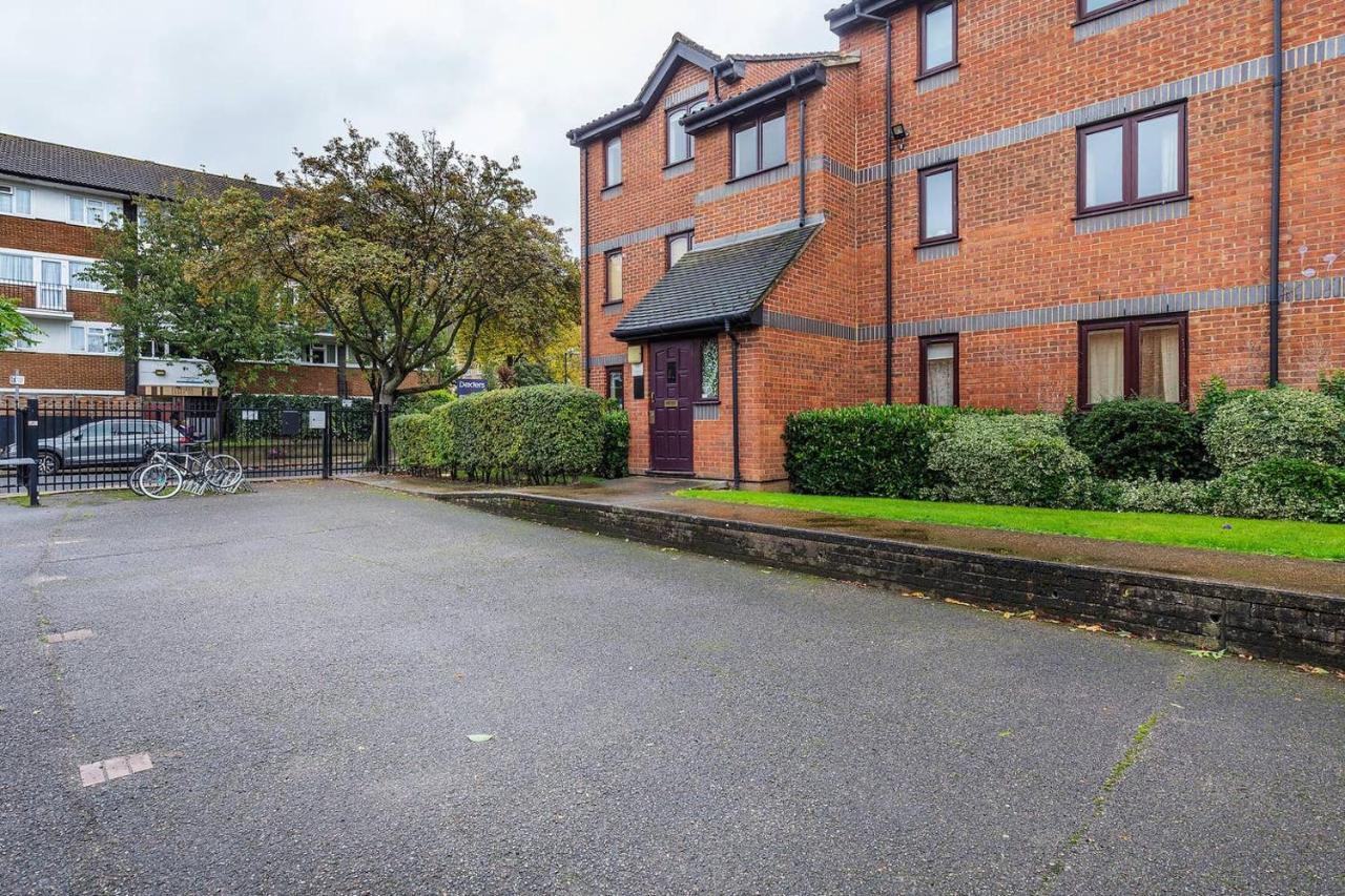 Beautiful And Cosy 2 Bedroom Flat London Eksteriør bilde